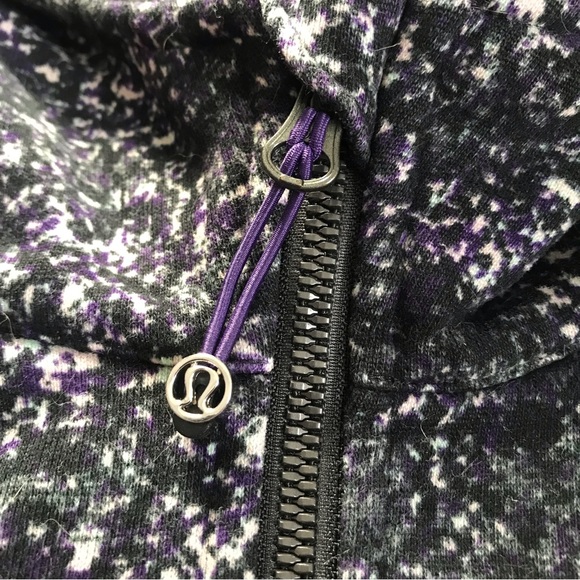 Lululemon size 4 black purple grey marble pattern hoodie - Picture 3 of 5